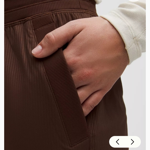 Lululemon Size Medium Espresso Dance Studio Cargo Pants - Picture 4 of 9